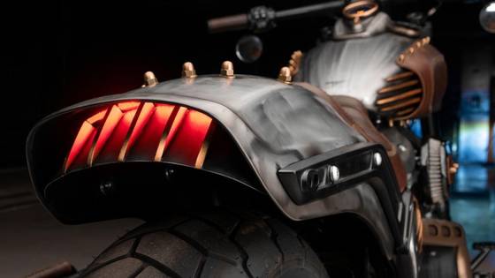 HARLEY-DAVIDSON SOFTAIL FAT BOB 114 HARLEY-DAVIDSON SOFTAIL FAT BOB 114